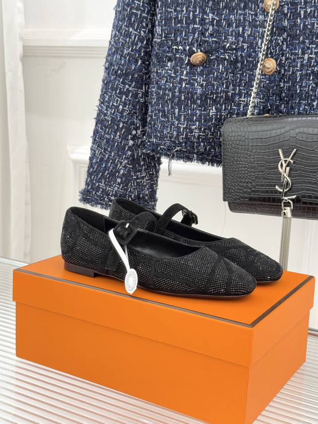 Top-quality with original box Herm