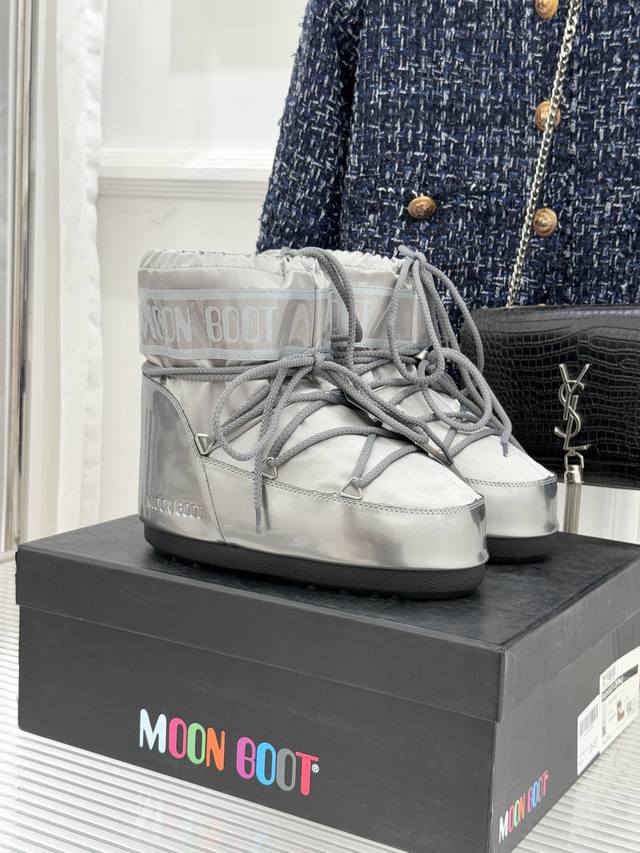 Factory Price Moon Boot Classic Bestselling Ski Boots Snow Boot Series When the