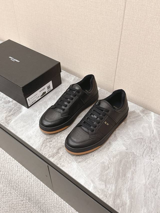 Men's Clothing 10 Saint Laurent's latest couple casual white sneakers, recommend