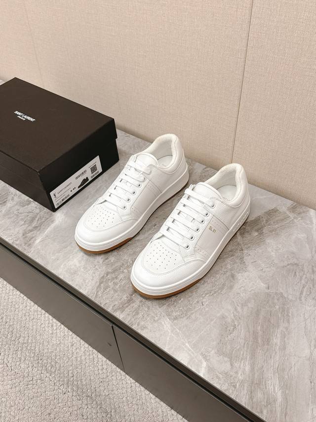 Men's Clothing 10 Saint Laurent's latest couple casual white sneakers, recommend
