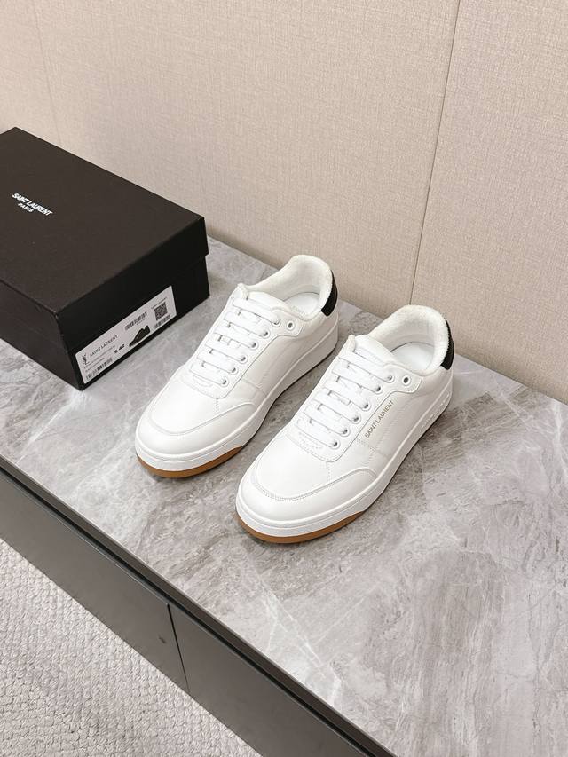Men's Clothing 10 Saint Laurent's latest couple casual white sneakers, recommend