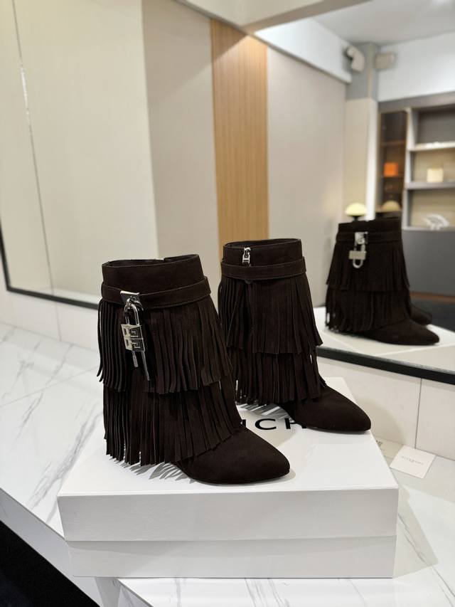 Authentic Counter-Grade Custom Version Givenchy Shark Lock Series Padlock Ankle