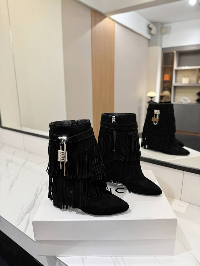 Authentic Counter-Grade Custom Version Givenchy Shark Lock Series Padlock Ankle