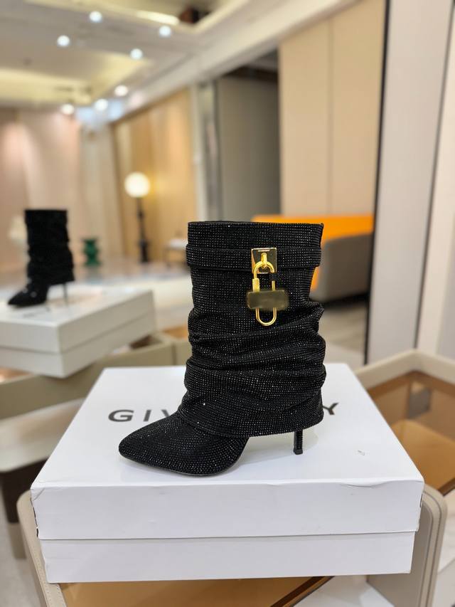 Price: Authentic Custom-Made Version Givenchy New Diamond High-Heeled Ankle Boot