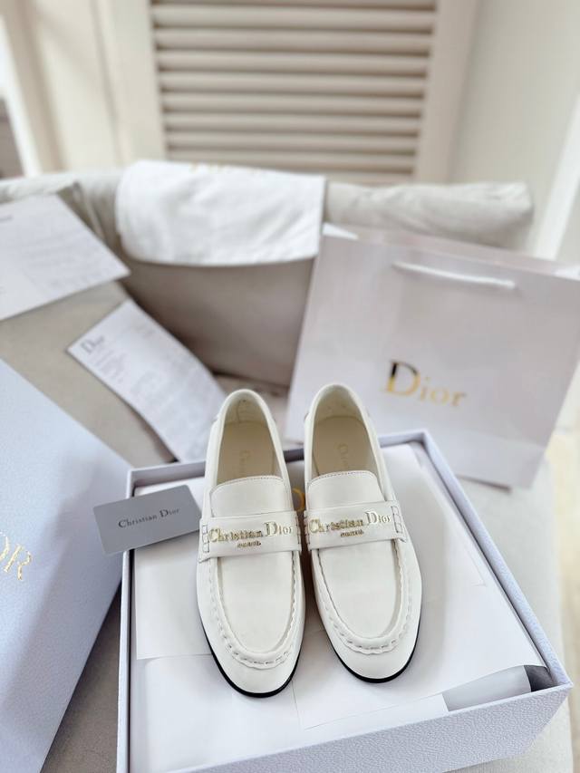 Factory Price Dior 25Wf Letter Retro Loafers A timeless classic thanks to their