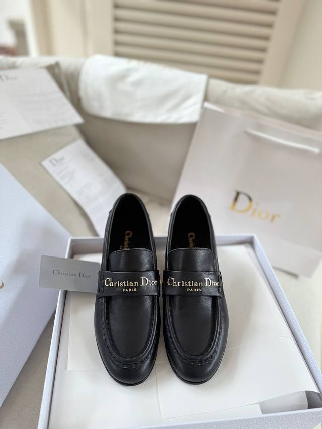 Factory Price Dior 25Wf Letter Retro Loafers A timeless classic thanks to their