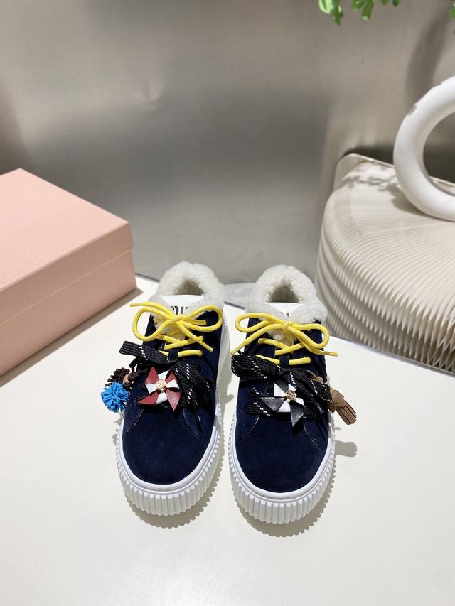 Factory Price PP Fur Lining Leather Lining 2602025 Miu Miu Autumn/Winter New Th