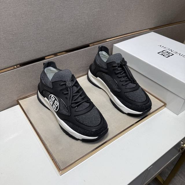 Factory Price (pp) Givenchy Men's Casual Shoes 2025Z (Retail Price Available) S