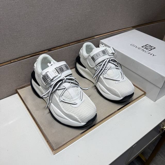 Factory Price (pp) Givenchy Men's Casual Shoes 2025Z (Retail Price Available) S