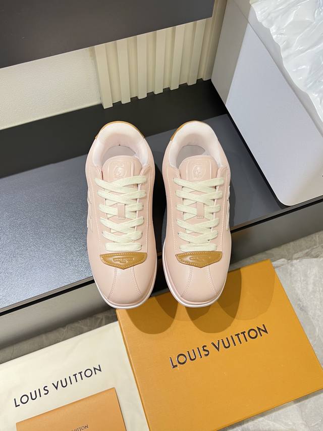Louis Vuitton High-Quality Original Casual Sports Shoes. Upper: Nappa calfskin,