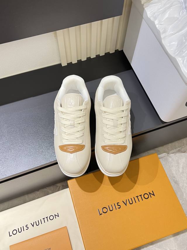 Louis Vuitton High-Quality Original Casual Sports Shoes. Upper: Nappa calfskin,