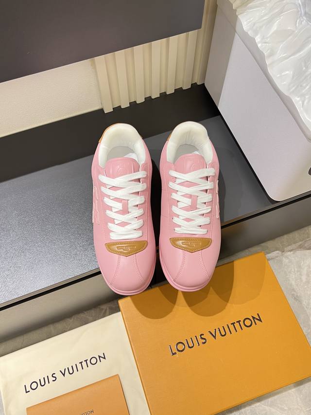 Louis Vuitton High-Quality Original Casual Sports Shoes. Upper: Nappa calfskin,