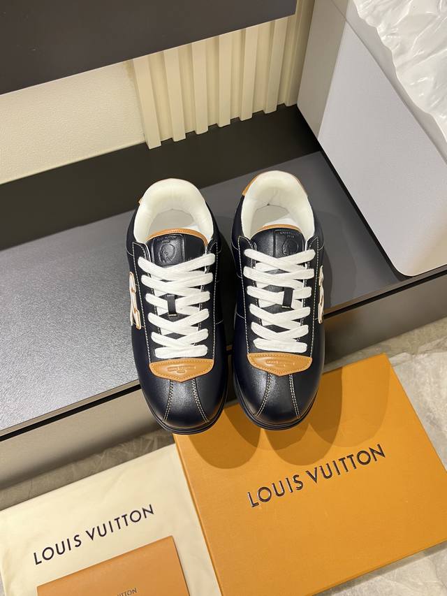 Louis Vuitton High-Quality Original Casual Sports Shoes. Upper: Nappa calfskin,