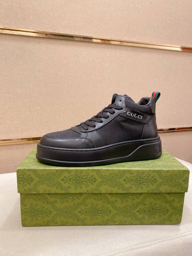 Factory direct price Gucci official website latest casual fashion men's shoes,