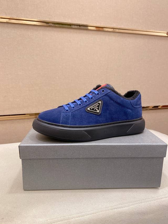 Factory direct price Prada Mauritania official website latest casual and fashio