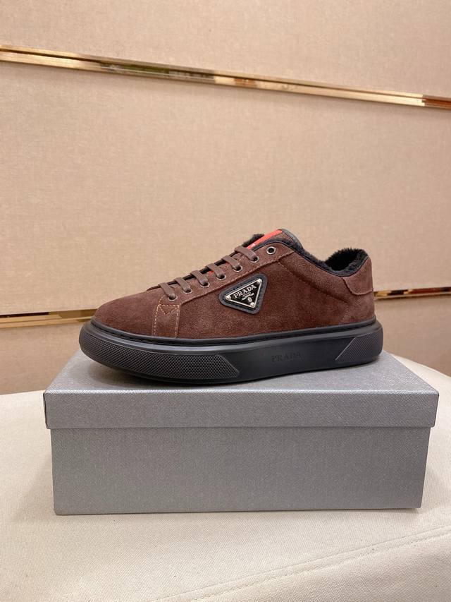 Factory direct price Prada Mauritania official website latest casual and fashio