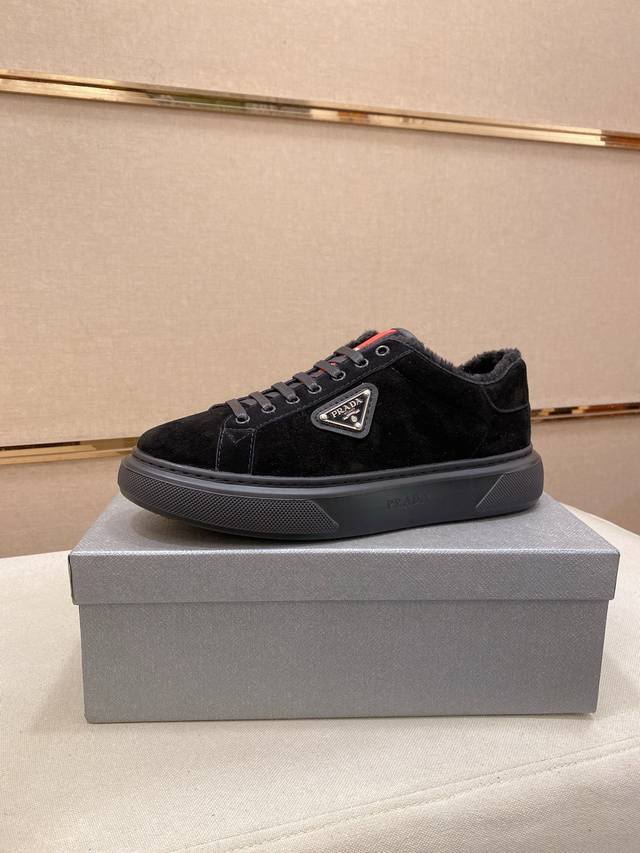 Factory direct price Prada Mauritania official website latest casual and fashio