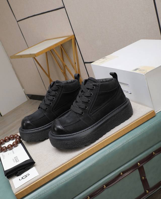 Factory Price p Iuggi New Retro Monogram Men's Shoes Casual and Versatile, High