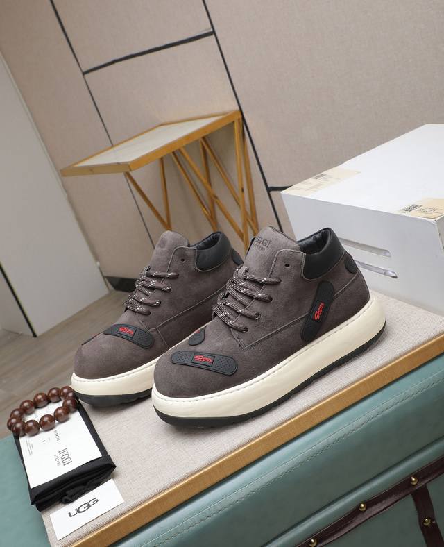 Factory Price p Iuggi New Retro Monogram Men's Shoes Casual and Versatile, High