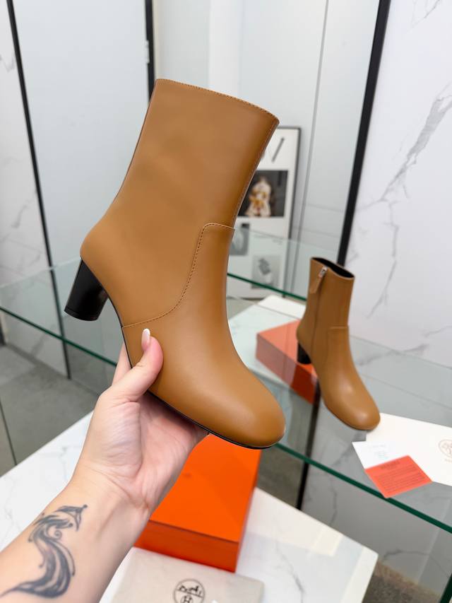 Top-tier replica Hermes 2025 Fall/Winter new Lisa chunky heel side zipper ankle