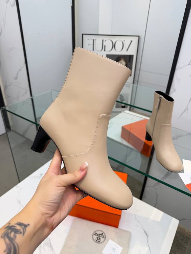 Top-tier replica Hermes 2025 Fall/Winter new Lisa chunky heel side zipper ankle