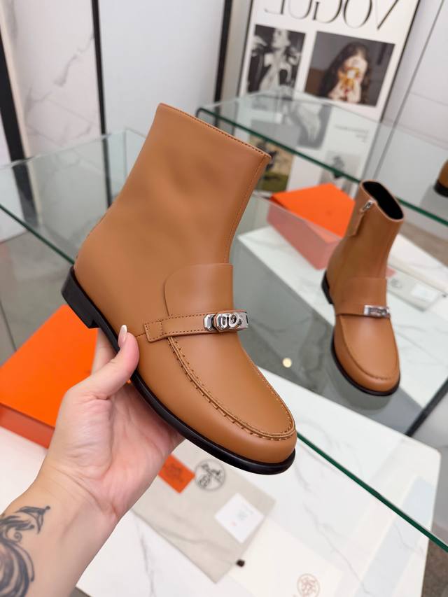 Top-tier Hermes 25Wf Autumn/Winter New Arrival: Kelly Buckle Retro Flat Ankle Bo