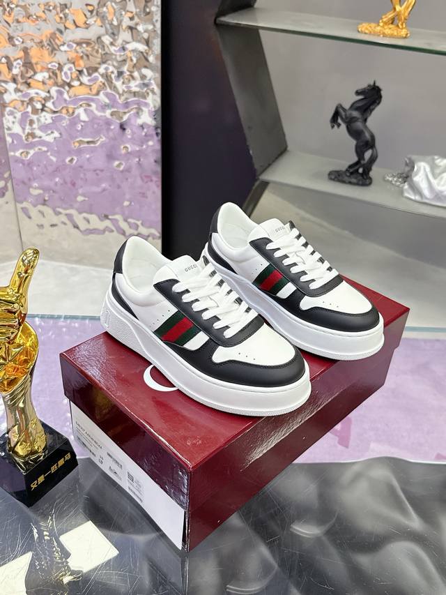 Gucci * Platform Couple Sneakers Latest 2025 Gucci series couple sneakers. This