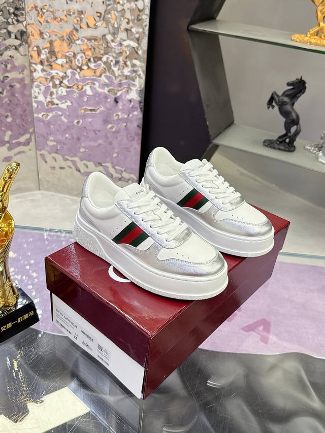 Gucci * Platform Couple Sneakers Latest 2025 Gucci series couple sneakers. This