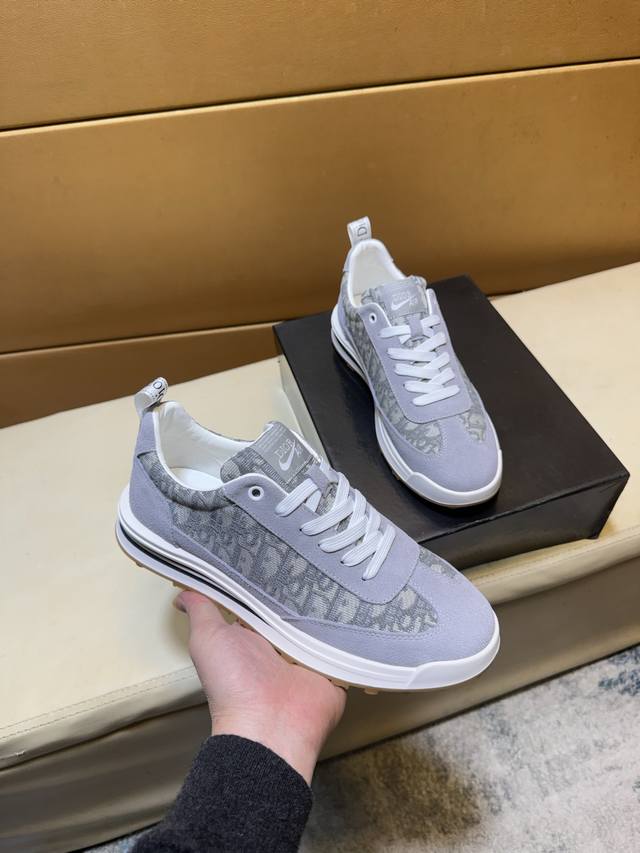 Diao Dior original quality. ~ Unique modern style sneakers. A must-have casual s