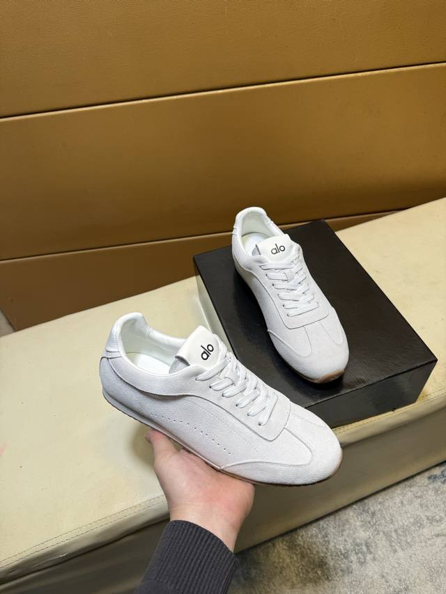 Dior* Latest hot-selling casual shoes, top-tier luxury brand~ Top-quality, sour