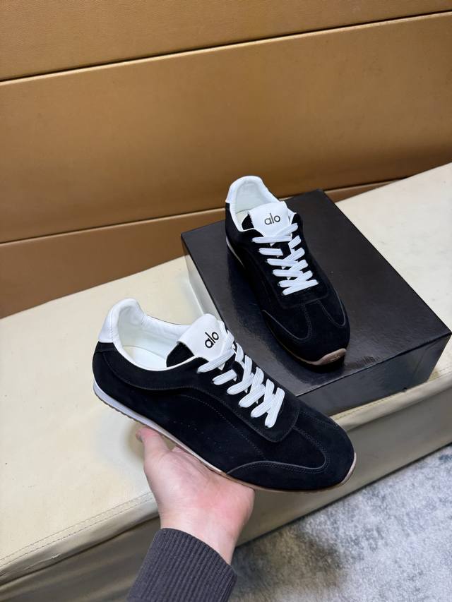 Dior* Latest hot-selling casual shoes, top-tier luxury brand~ Top-quality, sour