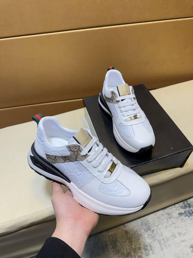 Gucci original quality. Unique modern style sneakers. A must-have casual shoe f