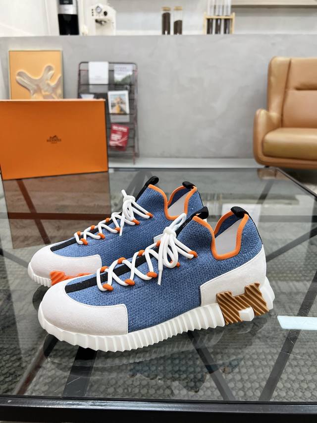 H Top-tier personal shopper's favorite super popular male celebrity sneakers are