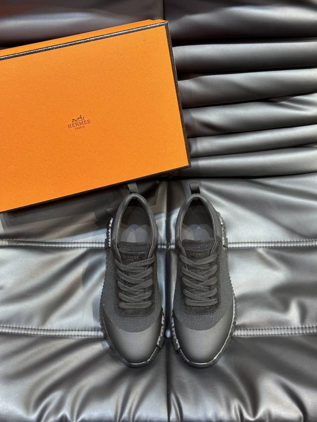 H Hermes Bouuncing sneakers, men's casual sneakers, featuring a cowhide upper co