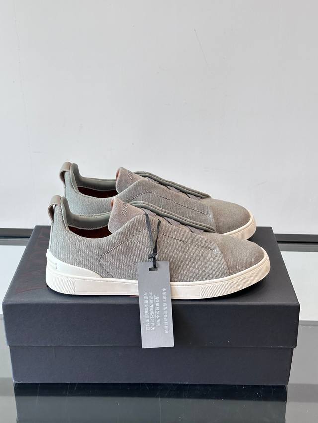 Zegna's new men's low-top leather sneakers, crafted from imported cowhide, featu