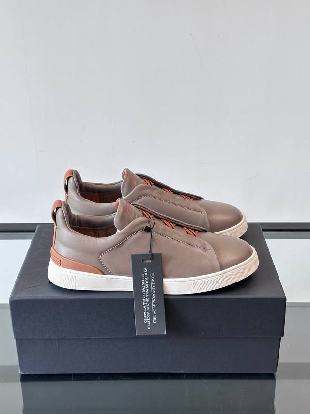 Zegna's new men's low-top leather sneakers, crafted from imported cowhide, featu