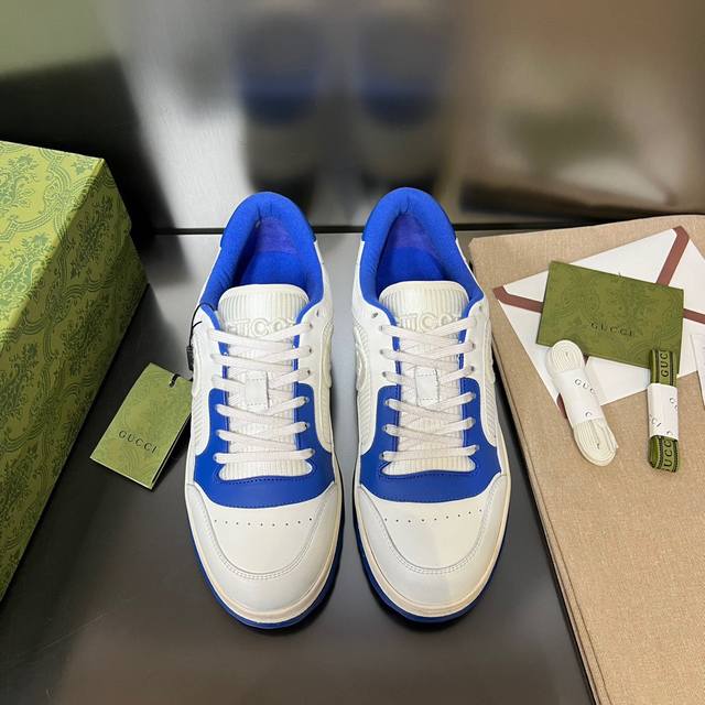 Guc's latest sneakers, original purchase, perfect condition, exquisite and delic