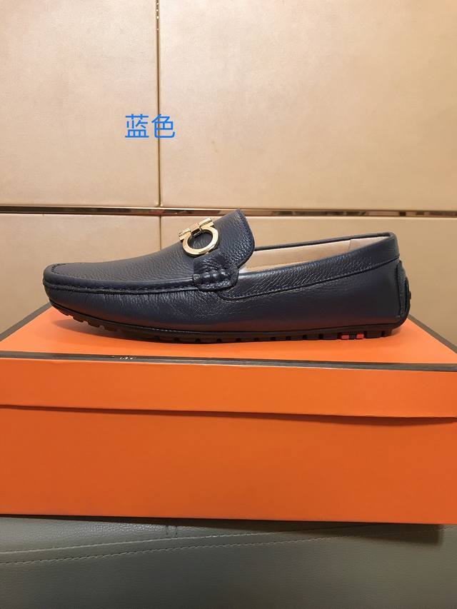 Factory direct price Ferragamo men's casual loafers, brand new style, made with