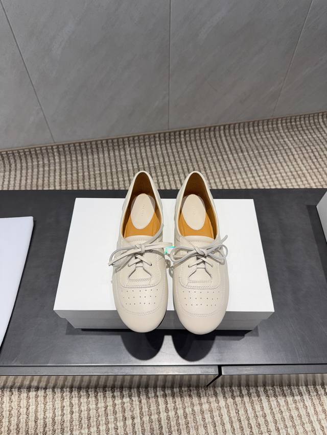 Factory direct price women's shoes sports original top-quality version The Row