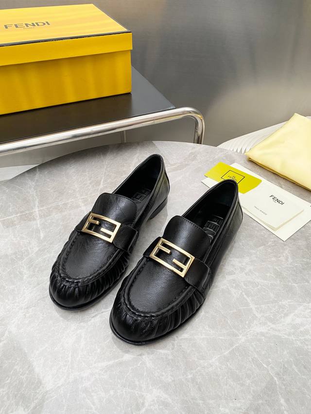 Factory direct women's shoes, sportswear, original Fendl spring/summer round to