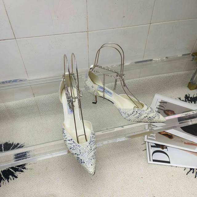 Factory direct price women's shoes and sportswear original single item Jimmy Ch