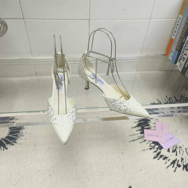 Factory direct price women's shoes and sportswear original single item Jimmy Ch