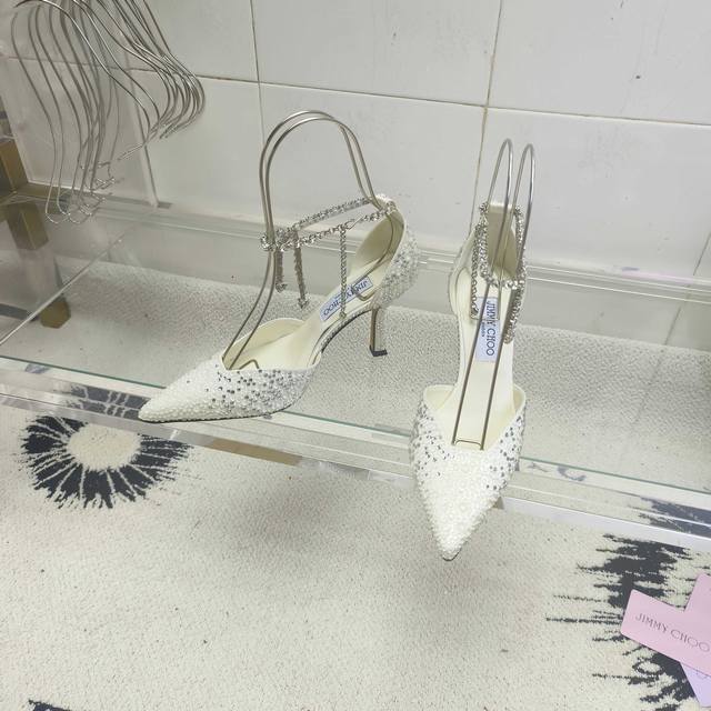 Factory direct price women's shoes and sportswear original single item Jimmy Ch