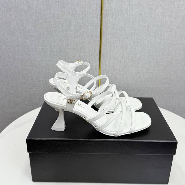 Factory direct price women's clothing, shoes, sportswear, original single Chane