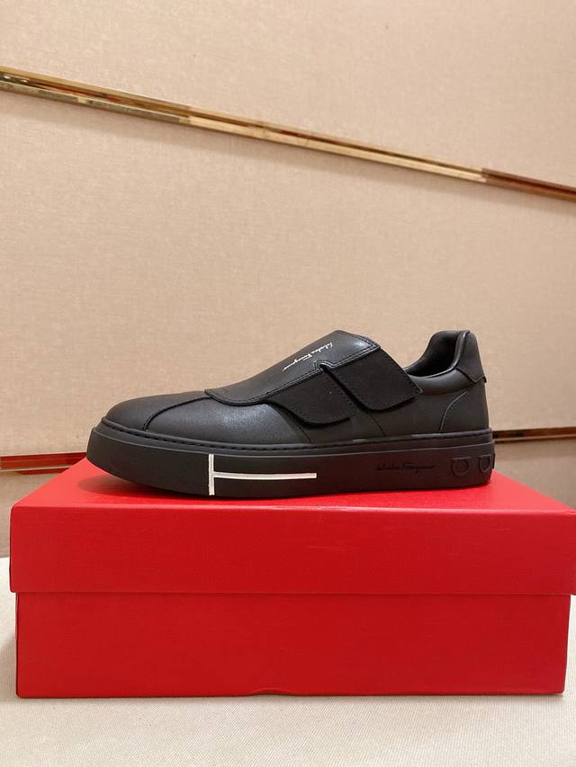 Factory direct price men's sports shoes, original Ferragamo new style, men's sk