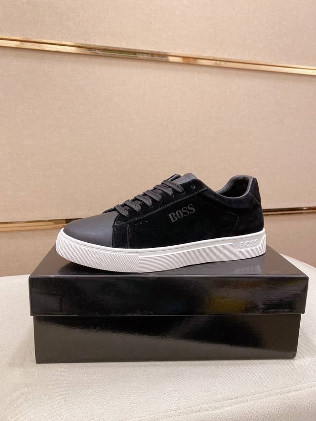 Factory direct price for men's sports shoes, original Boss brand, latest casual
