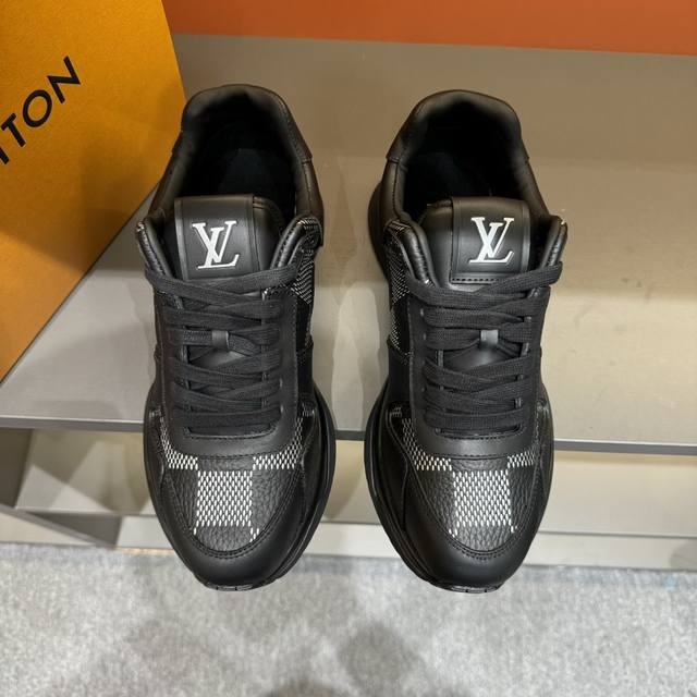 Factory direct price men's shoes, sportswear, original quality, sizes 38-45, ne