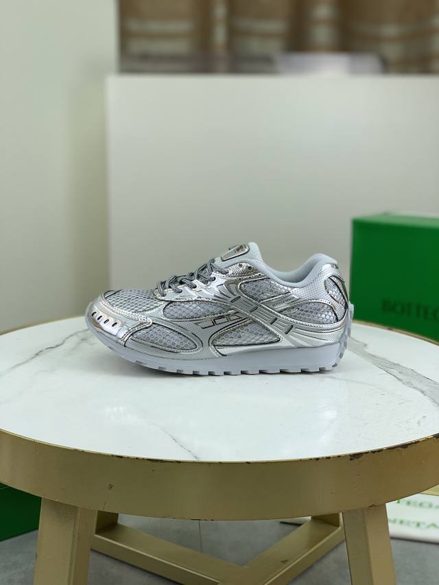 Factory direct price men's sports shoes original single Bottega Veneta new Orbi