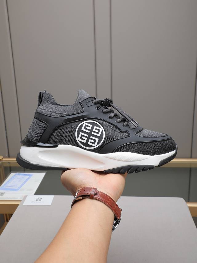 Givench*. Men's platform casual shoes, made with imported high-elasticity flykni