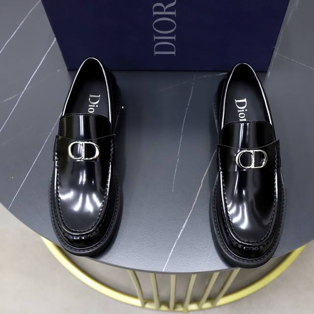 Factory Price: Top-Tier Original Quality Brand: Dior Standard Sizes: Men's 39-4